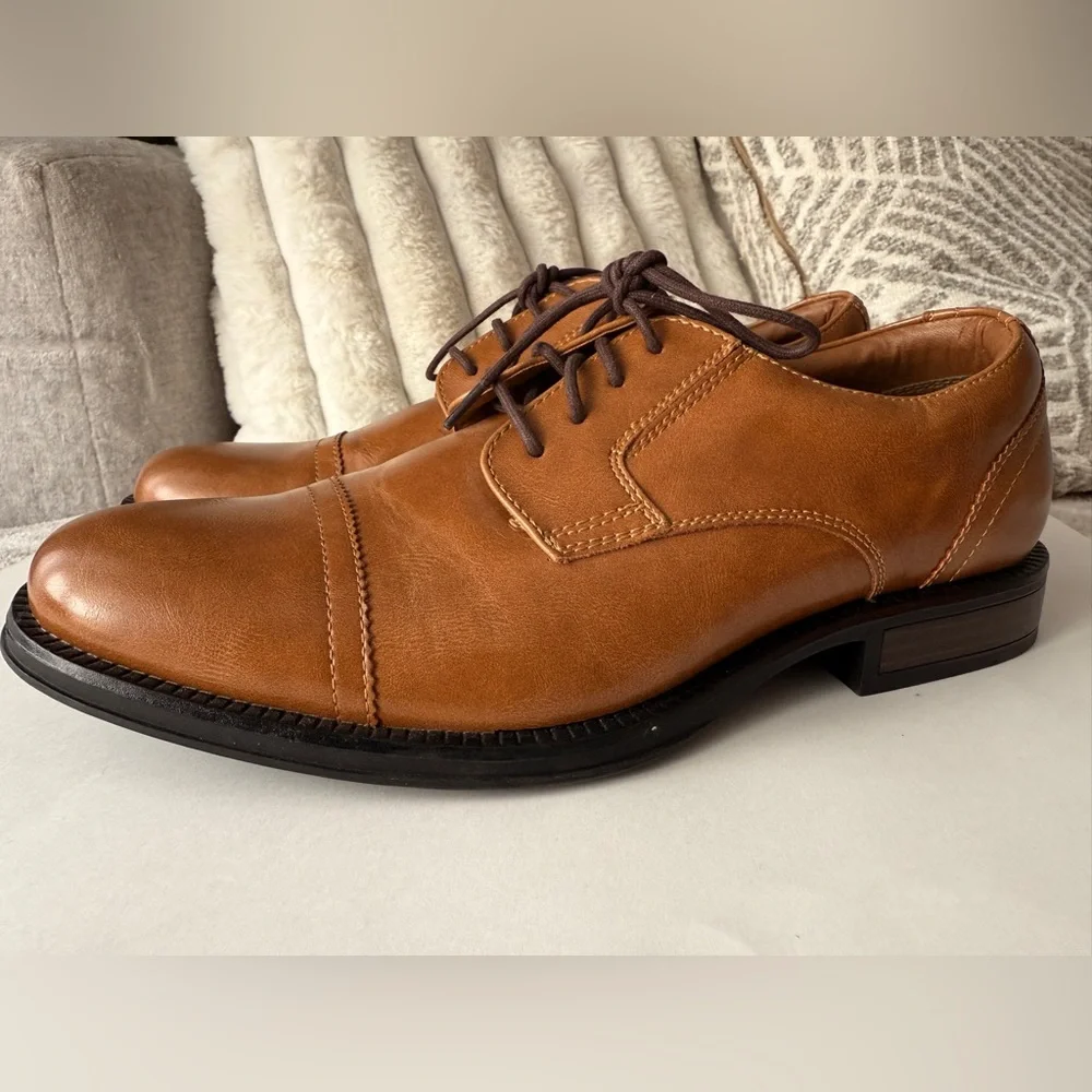 Dress Shoes Men’s Size 8.5 Brown Faux Leather - Elegant‎ - Picture 2 of 6